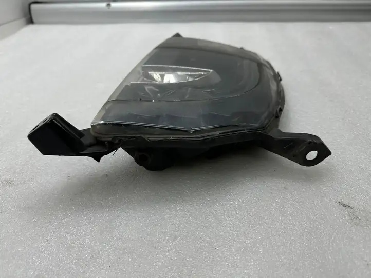 Tesla Model S (2012 - 2016) 102401800A Передняя противотуманная фара — фото 16