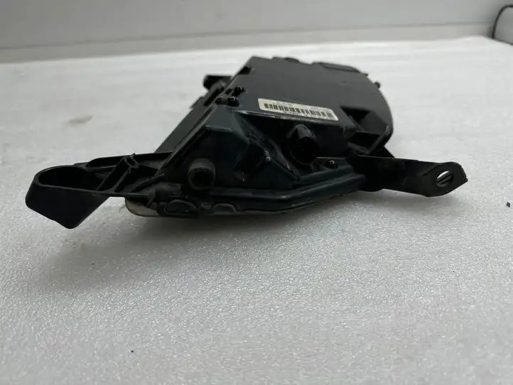 Tesla Model S (2012 - 2016) 102401900A Передняя противотуманная фара — фото 7