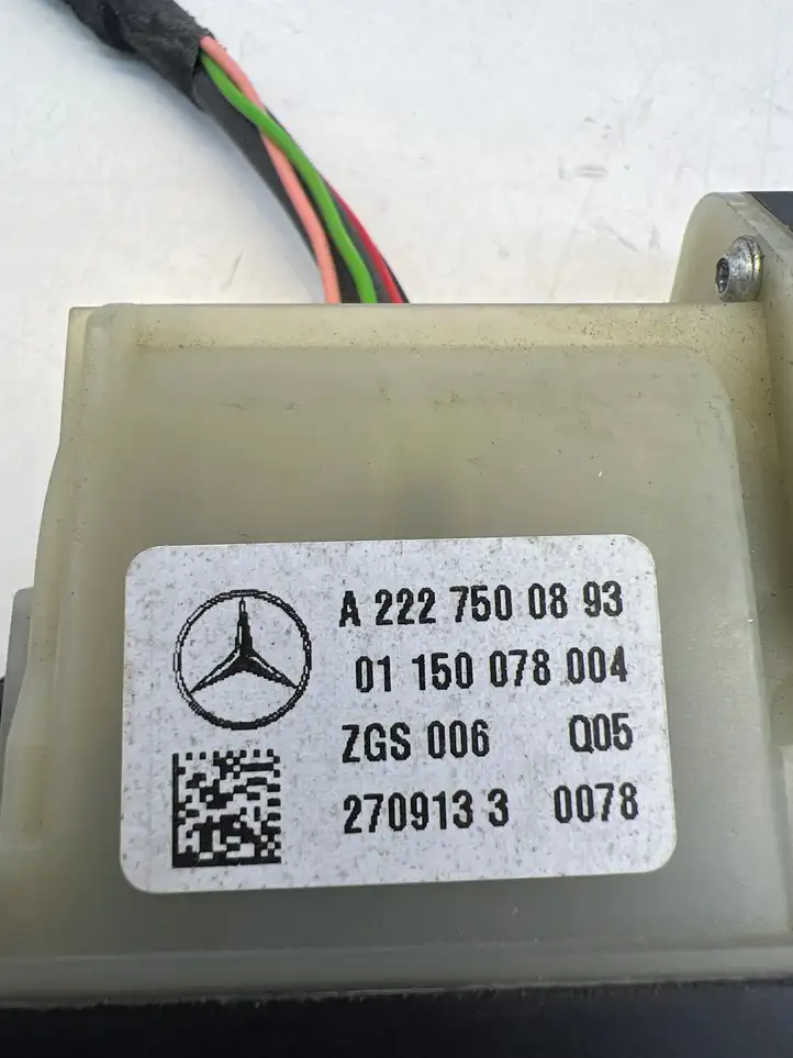 Mercedes-Benz S W222 (2013 - ) A2227500893 Ручка багажника с камерой — фото 7