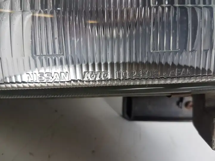 Nissan Navara D22 (1997 - 2004) 11024718 Передняя фара — фото 3