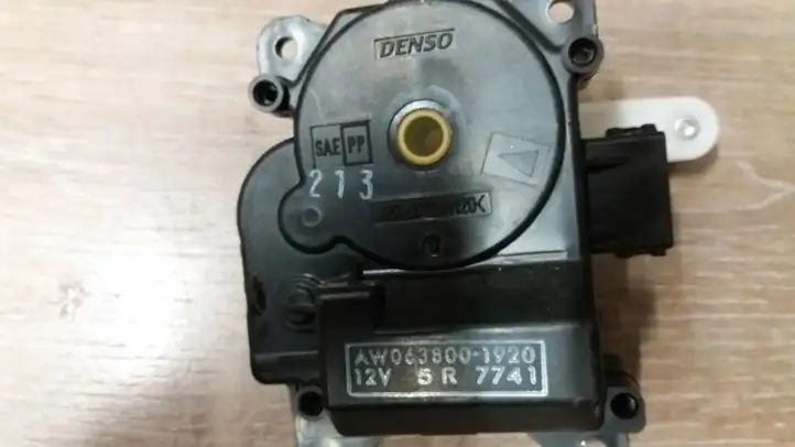 Subaru Outback (BS) (2014 - 2019) AW0638001920 Двигатель задвижки потока воздуха — фото 1