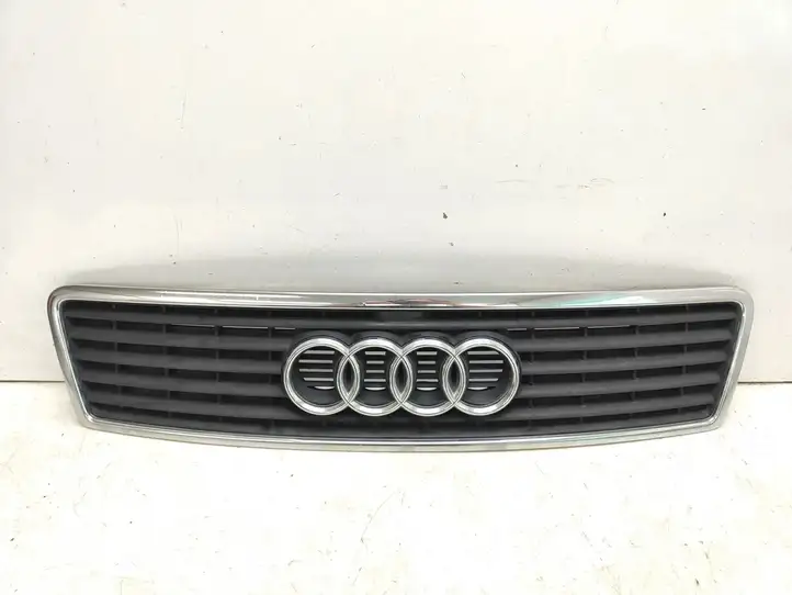 Audi A8 S8 D2 4D (1999 - 2002) 4D0853651N Верхняя решетка радиатора — фото 1