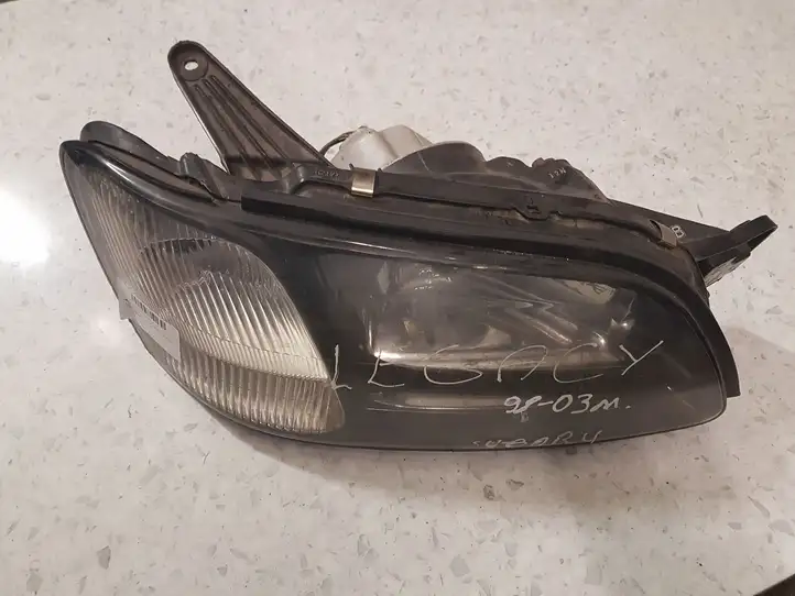 Subaru Legacy (1999 - 2003) 10020653 Передняя фара — фото 1