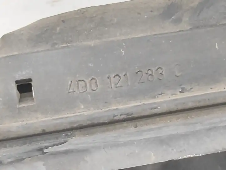 Audi A8 S8 D2 4D (1999 - 2002) 4D0121284C Дефлектор воздуха — фото 6