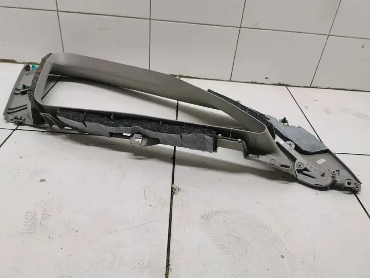 Toyota Auris E180 (2012 - 2018) 6248002300 Облицовка заднего бокового стекла — фото 7