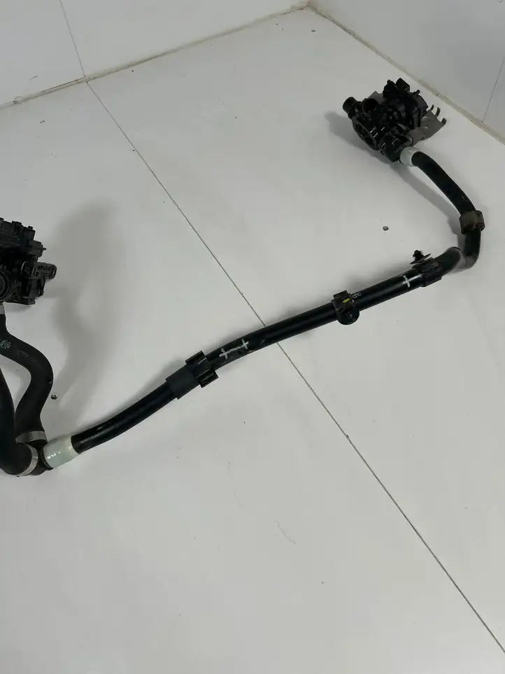 BMW iX (2021 - ) 9462114 Электроциркуляционный насос — фото 3