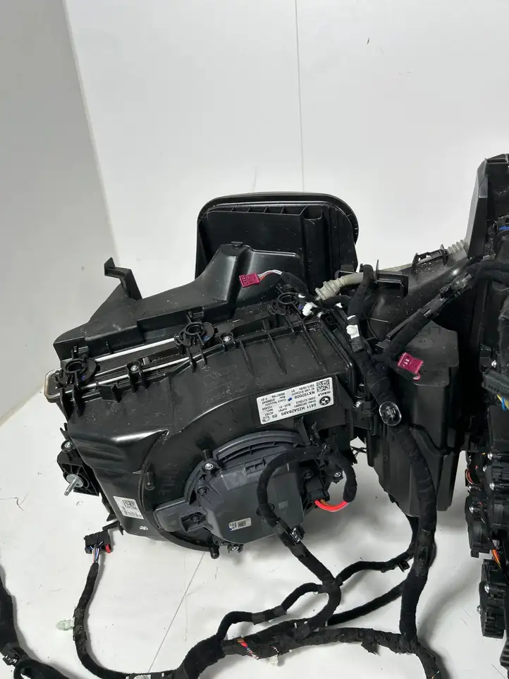 BMW iX (2021 - ) HZ5A2BAB9 Комплект системы вентиляции салона — фото 4