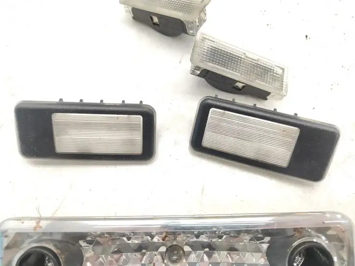 BMW X3 E83 (2003 - 2010) 63316962046 Передняя подсветка — фото 3