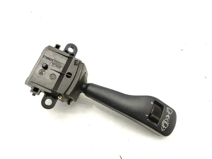 BMW Z4 E85 E86 (2002 - 2008) 8363664 Переключатель стеклоочистителей — фото 1