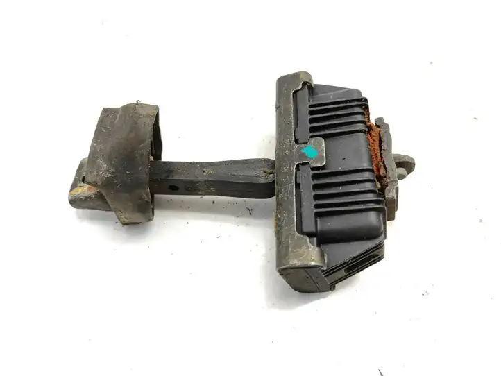 BMW Z4 E85 E86 (2002 - 2008) 7051746 Ограничитель двери — фото 1