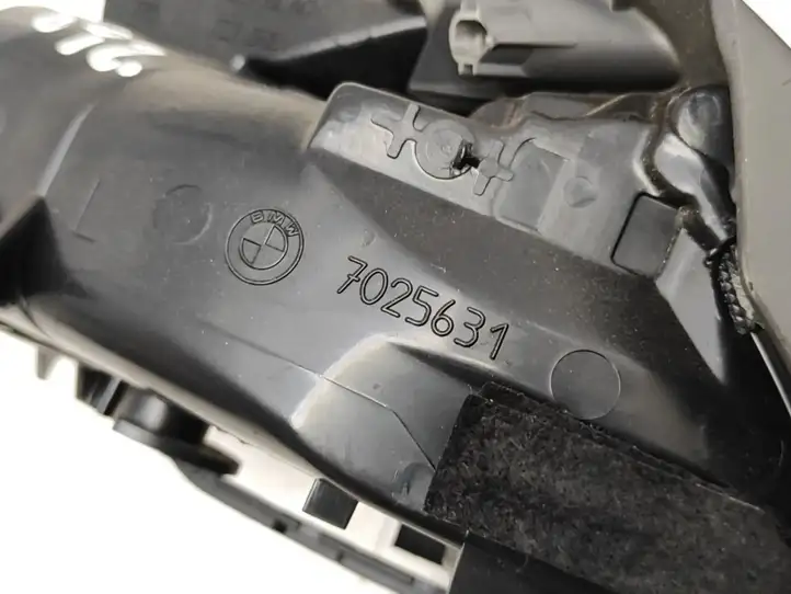 BMW Z4 E85 E86 (2002 - 2008) 7025631 Боковой воздушный дефлектор — фото 9