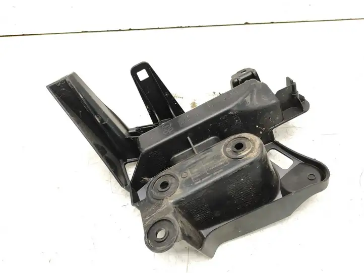 Opel Corsa F (2019 - ) 9829333680 Кронштейн заднего бампера — фото 4