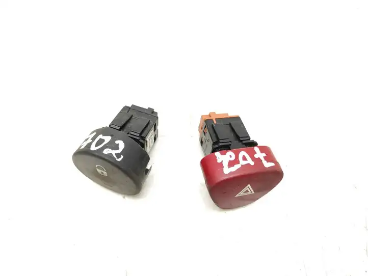 Citroen C2 (2008 - 2014) 96405778XT Включатель аварийных фонарей — фото 4