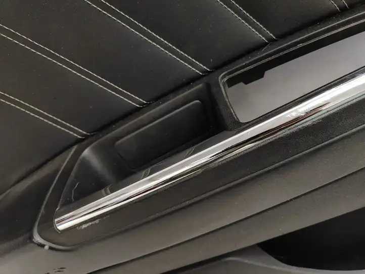 Lancia Delta (2008 - 2014) 07354779800 Обшивка задней двери — фото 6