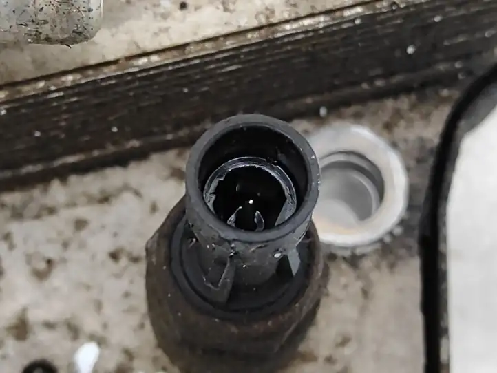 Lancia Delta (2008 - 2014) 00055208625 Кронштейн масляного фильтра — фото 3