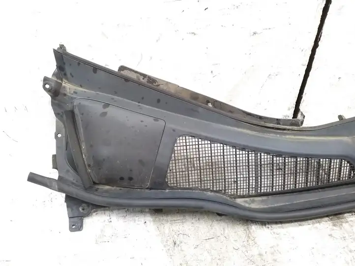 Lexus RX 330 - 350 - 400H (2008 - 2012) 557080E030 Жабо стеклоочистителей — фото 3