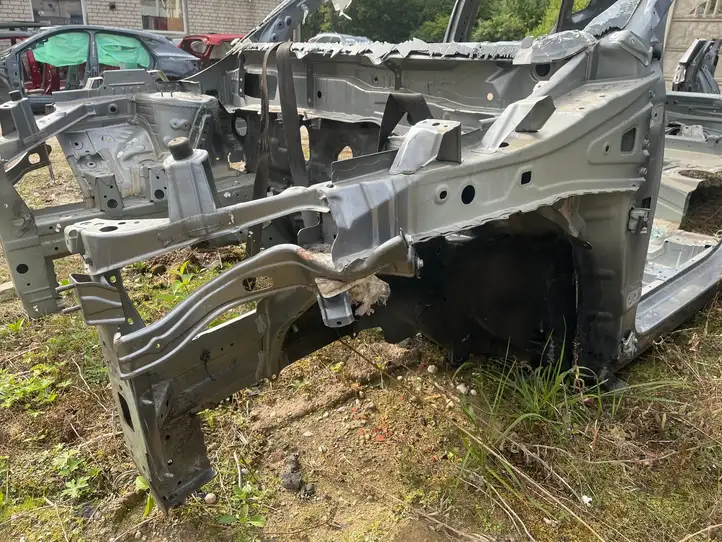 Mitsubishi Outlander IV (2021 - ) Кузов — фото 6