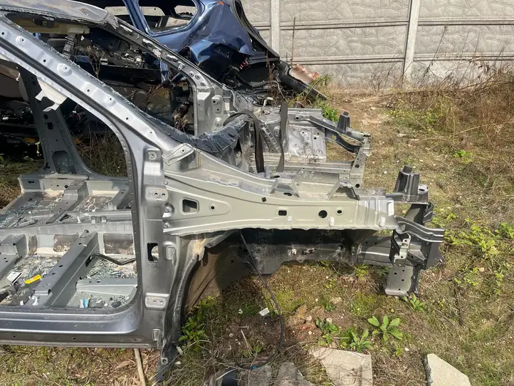 Mitsubishi Outlander IV (2021 - ) Кузов — фото 8