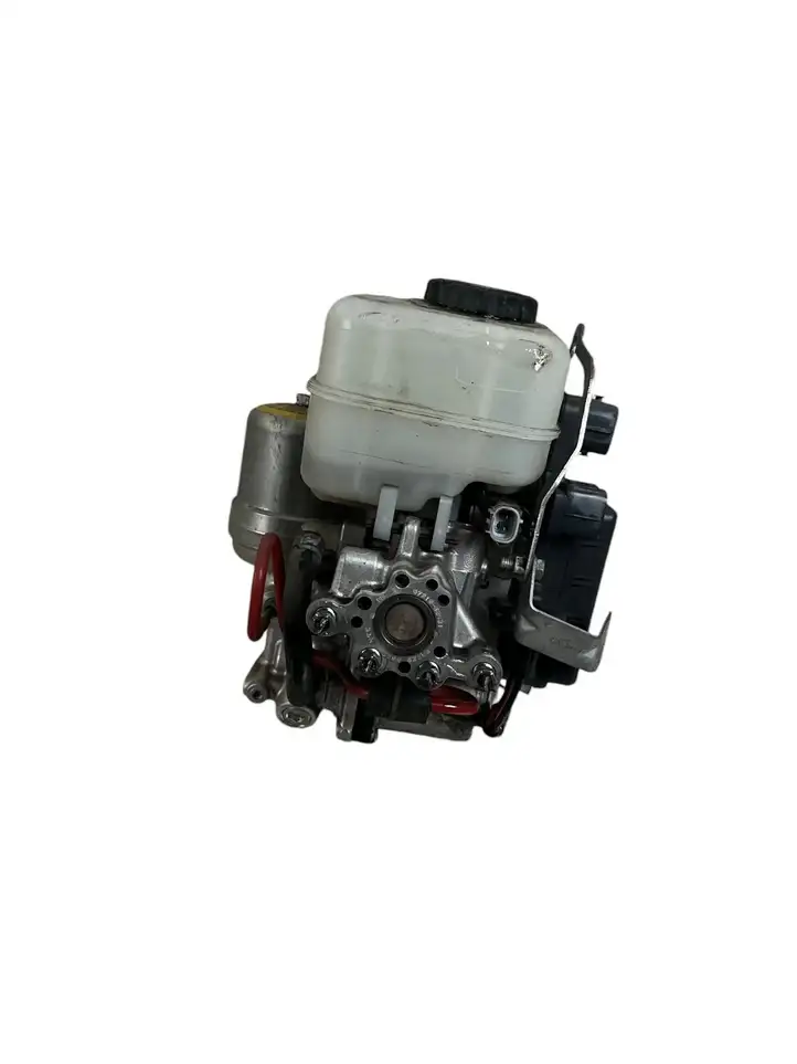 Toyota Land Cruiser (J150) (2009 - ) 8954160681 Вакуумный усилитель тормозов — фото 4