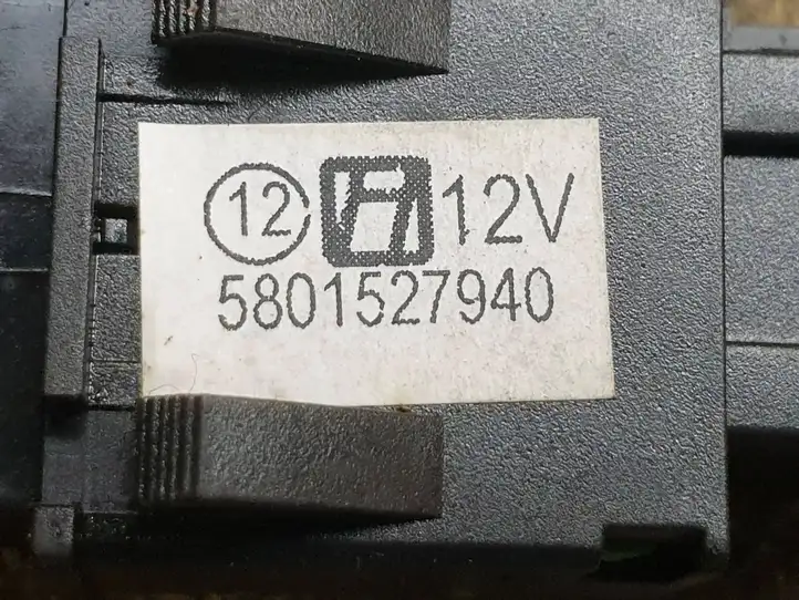 Iveco Daily Daily 6th gen (2012 - 2020) 5801527940 Кнопка обогрева зеркал — фото 5