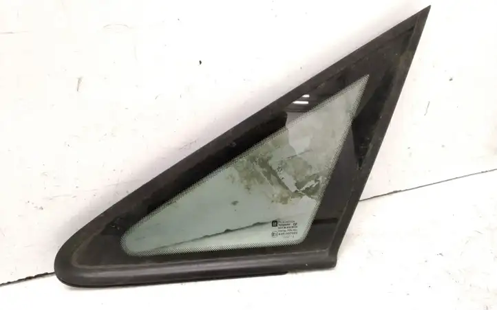 Opel Zafira A (1999 - 2003) 43R007022 Треугольное стекло кузова — фото 1