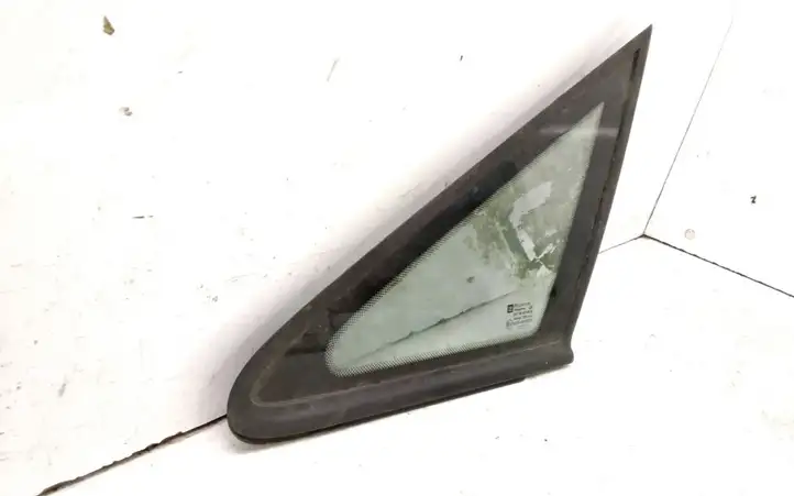 Opel Zafira A (1999 - 2003) 43R007022 Треугольное стекло кузова — фото 3