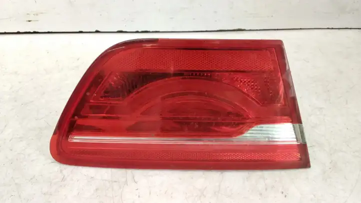 Jaguar XE (2014 - 2019) 19733901 Задний фонарь в крышке багажника — фото 2