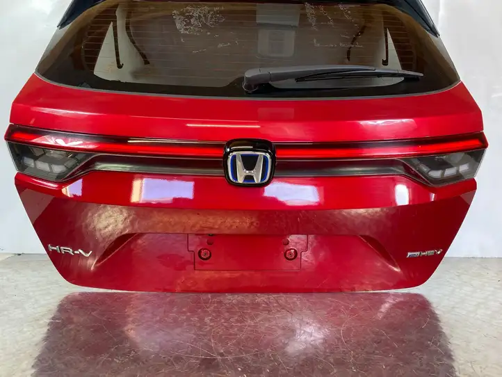 Honda HR-V (2021 - ) Крышка багажника — фото 7