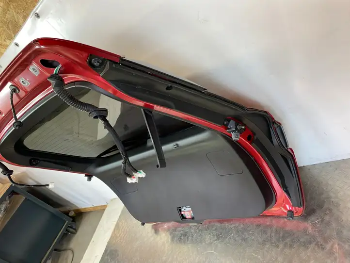 Honda HR-V (2021 - ) Крышка багажника — фото 10