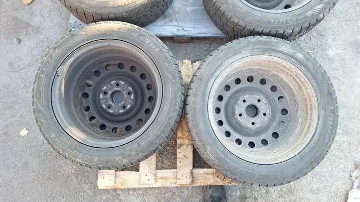 Toyota Corolla Verso AR10 (2004 - 2009) Кованый диск R16 — фото 4