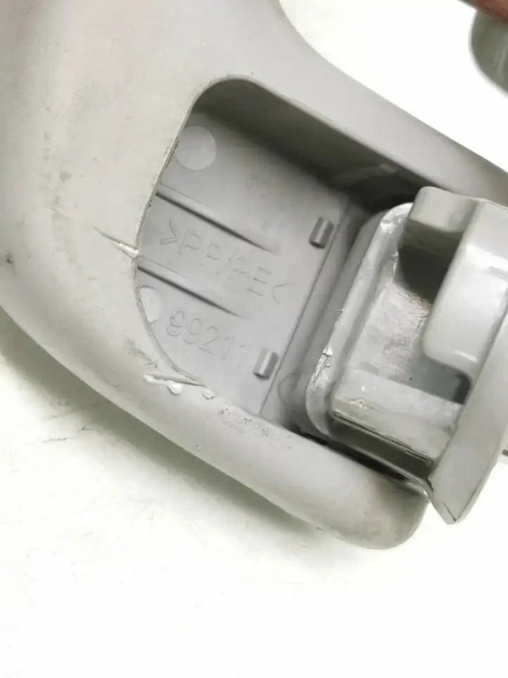 Toyota Auris E180 (2012 - 2018) 7461002170 Потолочная ручка передняя — фото 7