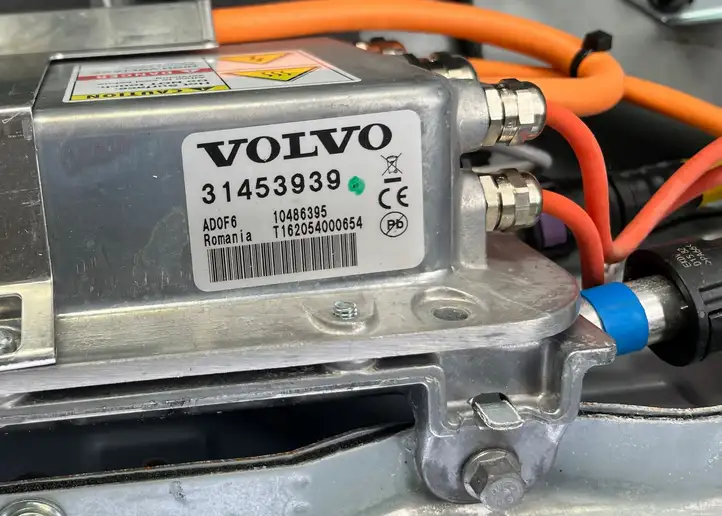Volvo V60 (2013 - 2018) 31453939 Модуль беспроводной зарядки — фото 2