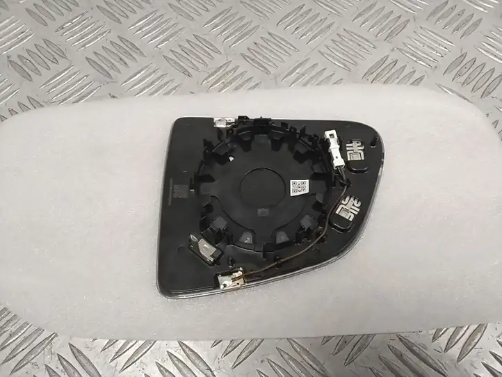 Tesla Model Y (2019 - 2024) 8202221 Стекло бокового зеркала — фото 3