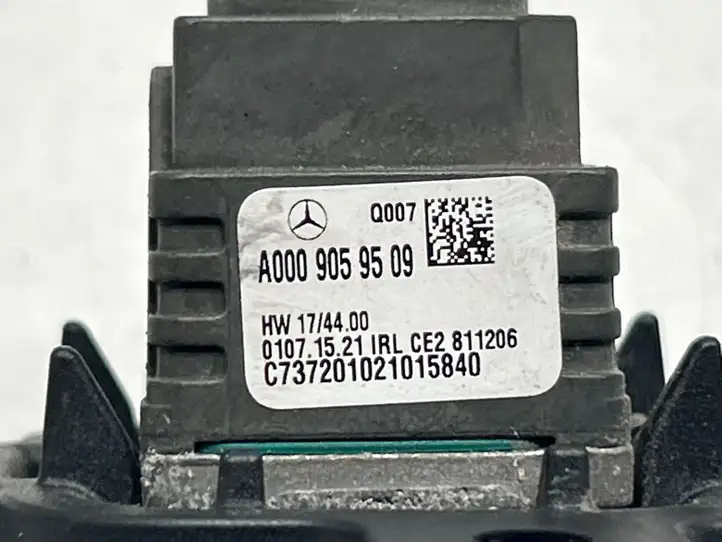 Mercedes-Benz EQC (2018 - ) A0009059509 Камера в переднем бампере — фото 5