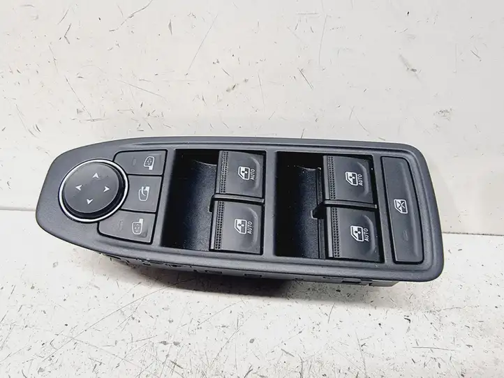 Renault Clio V (2019 - ) 254102693R Кнопка стеклоподъемников — фото 1