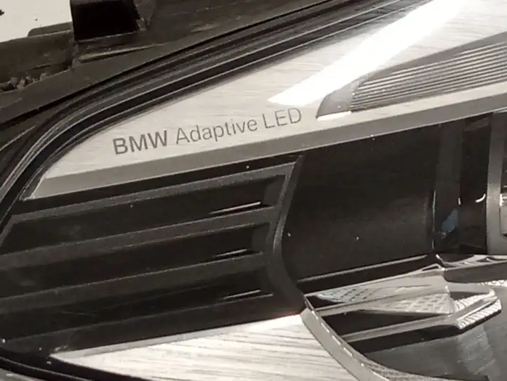 BMW 5 G30 G31 (2016 - ) 8499122 Передняя фара — фото 8
