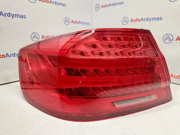 BMW 3 E92 E93 (2005 - 2014) 63217251957 Задний фонарь в кузове — фото 1