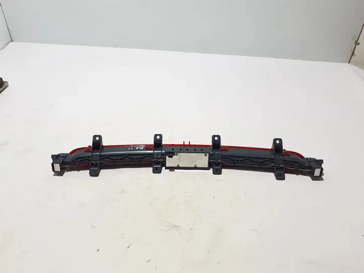 BMW 6 F12 F13 (2010 - 2018) 7210574 Дополнительный стоп фонарь — фото 2