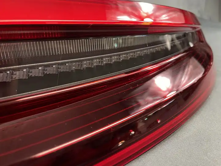 Porsche 911 991 (2011 - 2019) 99163197802 Задний фонарь в кузове — фото 4