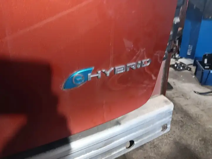 Chrysler Pacifica (2016 - ) Крышка багажника — фото 2