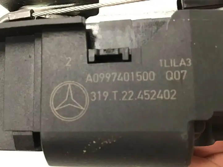 Mercedes-Benz GLC X254 (2023 - ) A0997401500 Замок крышки багажника — фото 6