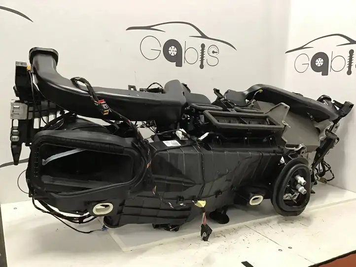 Mercedes-Benz GLC X254 (2023 - ) A2546807703 Комплект системы вентиляции салона — фото 1