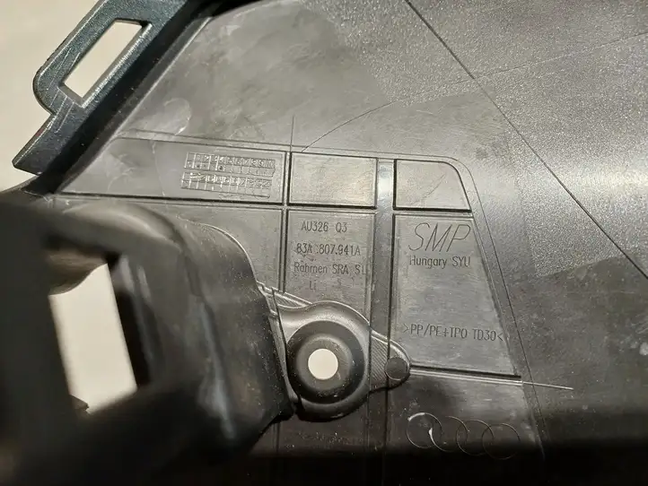 Audi Q3 F3 (2018 - ) 83A807437D Угловая часть переднего бампера — фото 8