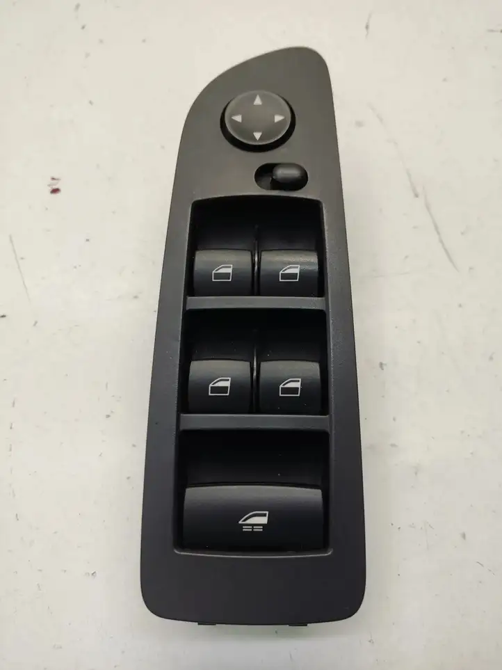 BMW 1 E82 E88 (2007 - 2014) 9217317 Кнопка стеклоподъемников — фото 2