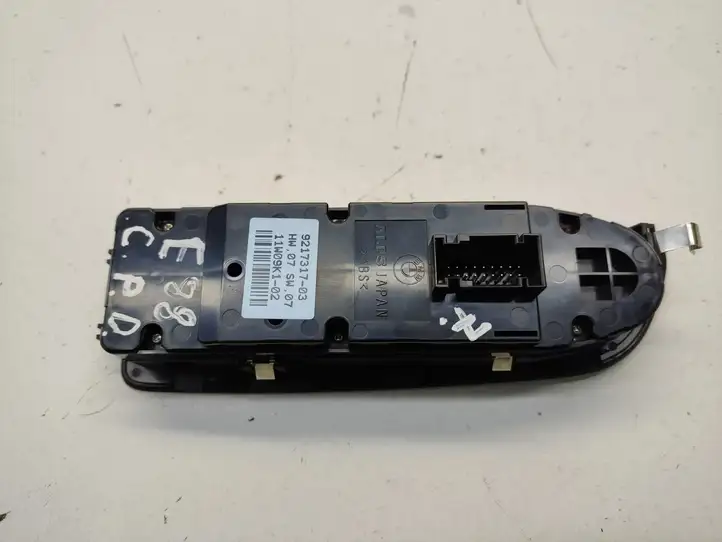 BMW 1 E82 E88 (2007 - 2014) 9217317 Кнопка стеклоподъемников — фото 4