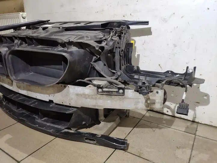 BMW 6 F12 F13 (2010 - 2018) 7211520 Панель радиаторов двигателя — фото 2