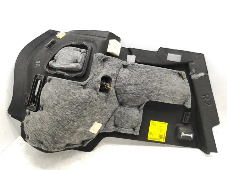 Volvo XC40 (2017 - ) 31484940 Боковая обшивка багажника — фото 3