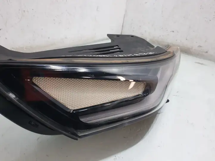 Hyundai Santa Fe (2018 - 2020) 92208S1000 Дневные ходовые огни (LED) — фото 2
