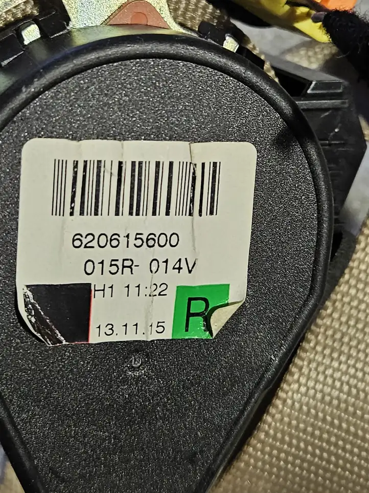 Mercedes-Benz GL X166 (2013 - 2019) 620615600 Ремень безопасности 3-го ряда — фото 3