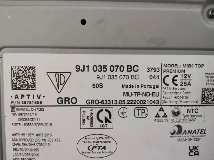 Porsche Taycan 9J1 (2019 - ) 9J1035070BC Магнитола / мультимедийная система — фото 6